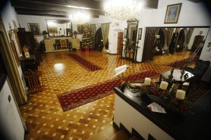 Filmări interior/exterior cu impact realizate de Grivița Studio pentru promovarea evenimentului „Crăciunul anilor ’30” de la EkoGroup Vila